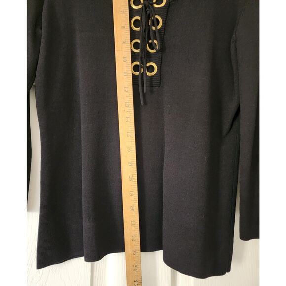 SWEATER/TOP-BLACK CABLE & GAUGE-Black Knit-Gold Rivets-Lace Up-SIZE M - Picture 10 of 11